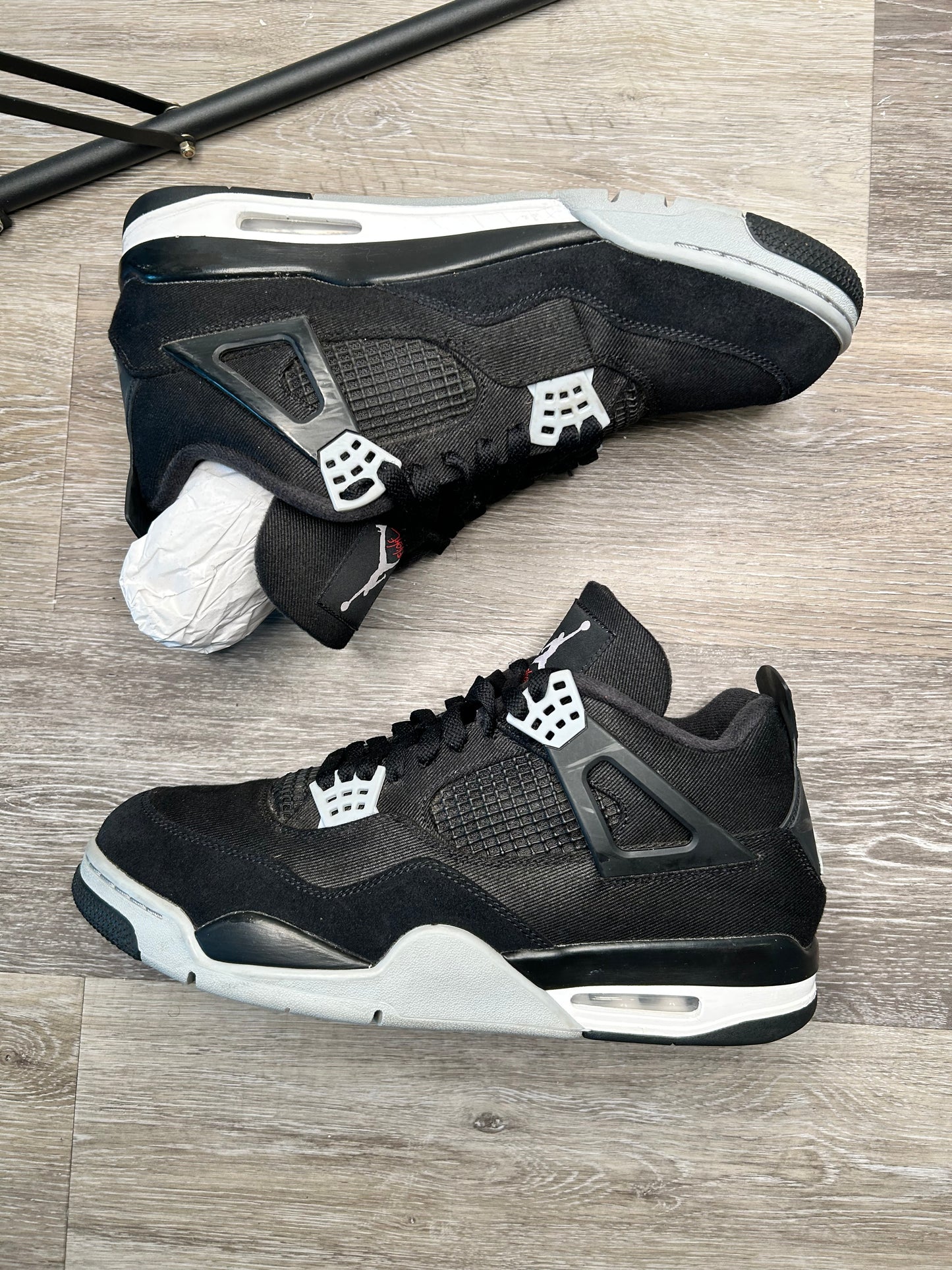 Jordan 4 (2023)