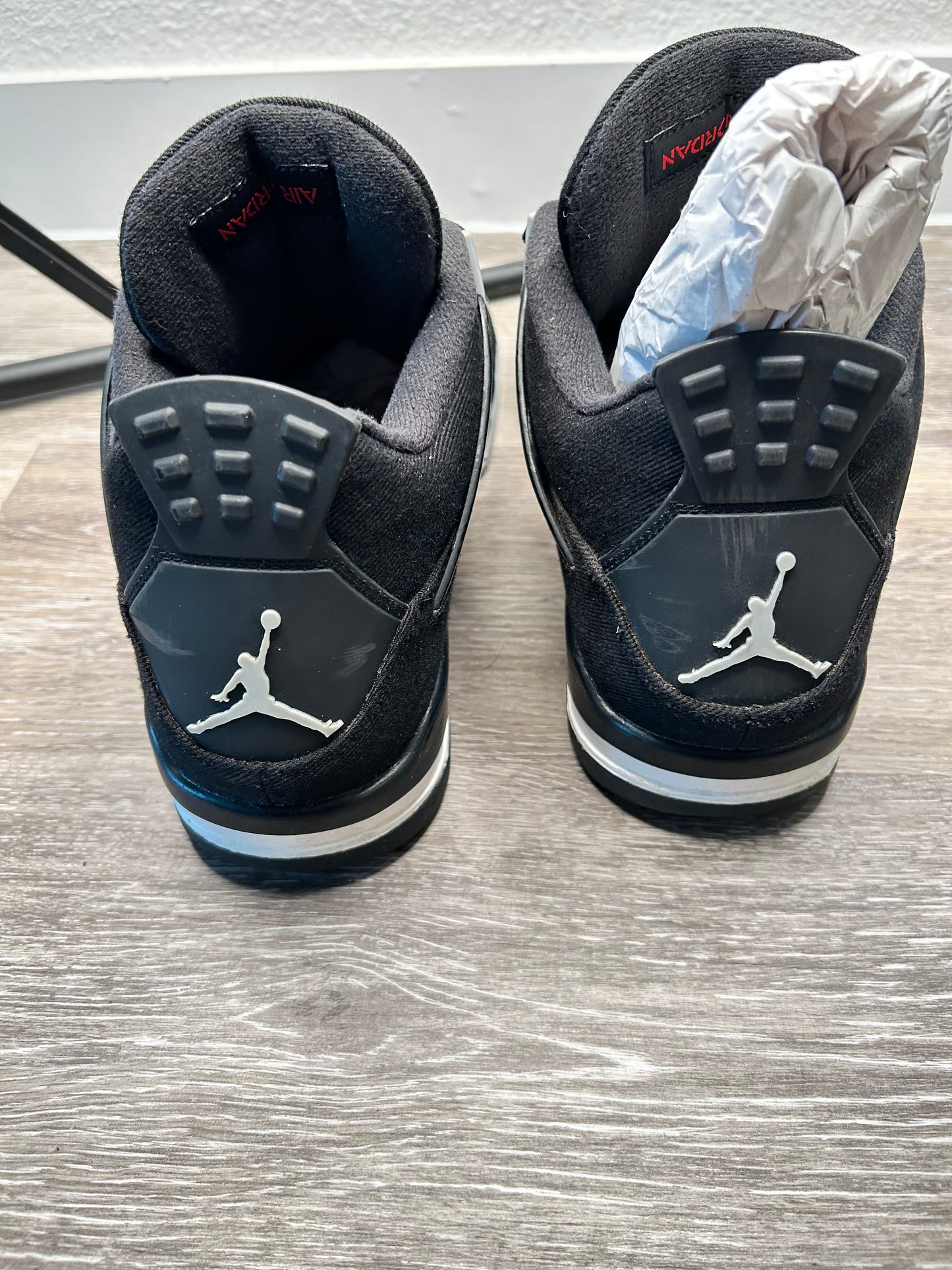 Jordan 4 (2023)