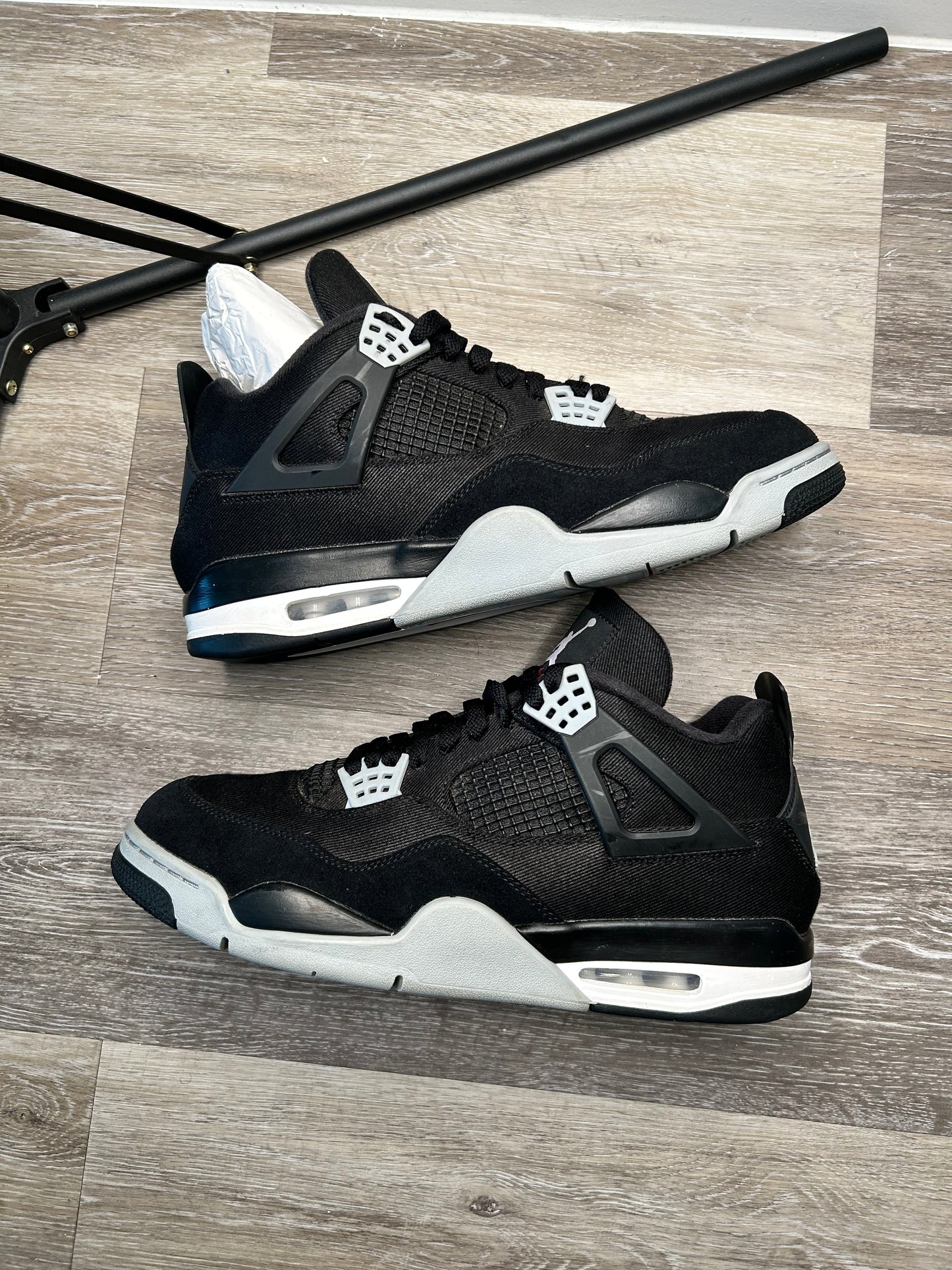 Jordan 4 (2023)